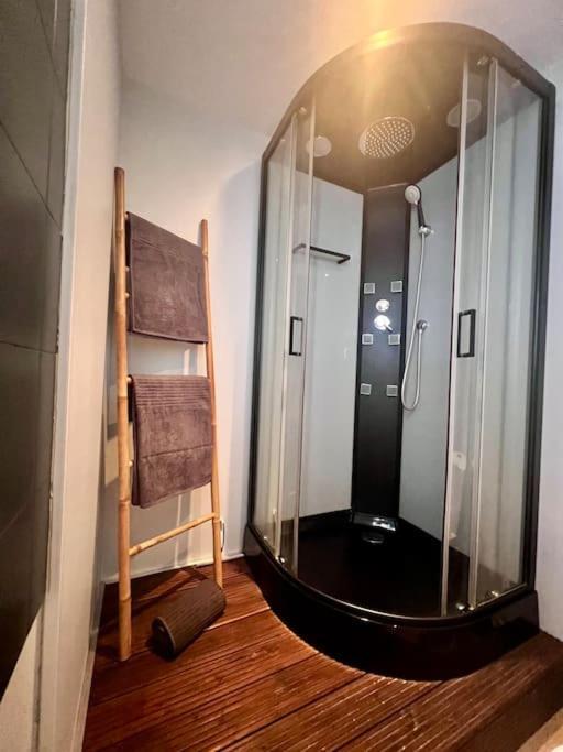 Casa Cloutiers #4 - Joli & Cosy T2 Avec Clim Parking - Hyper Centre Brive Apartment Bagian luar foto